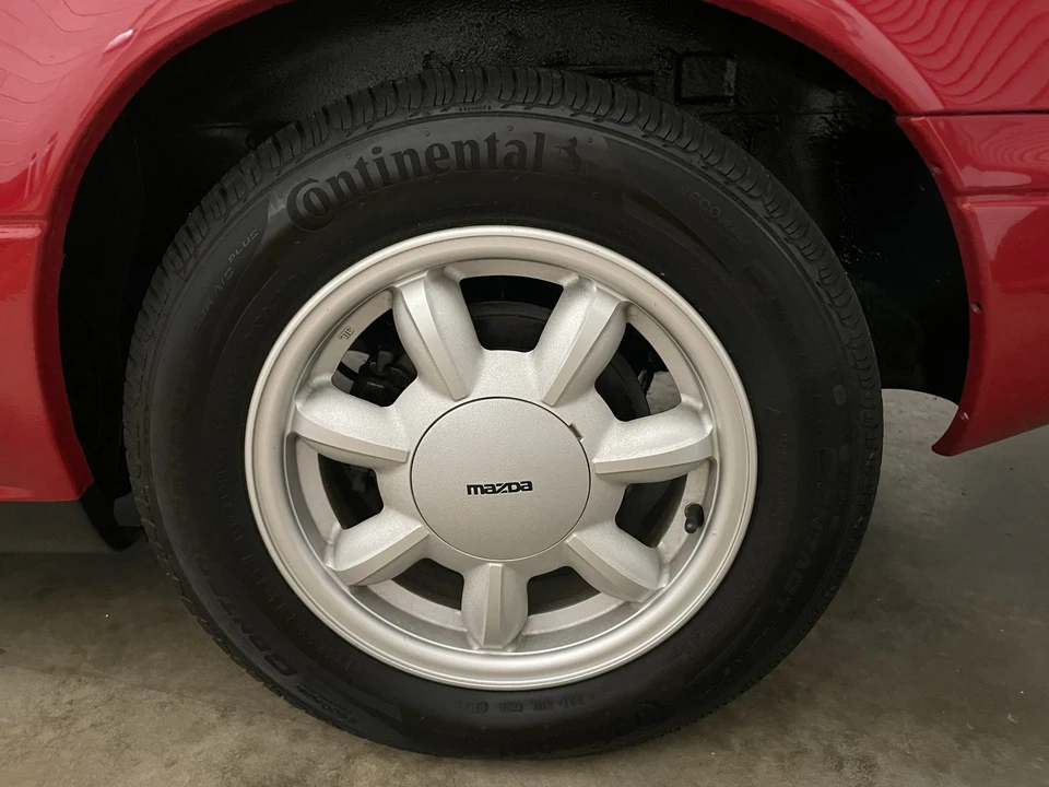1991 Mazda NA MX-5 Miata - Image 17 of 31