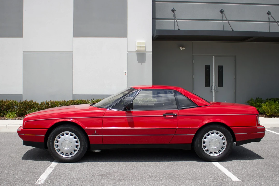 1992 Cadillac Allante - Image 31 of 31