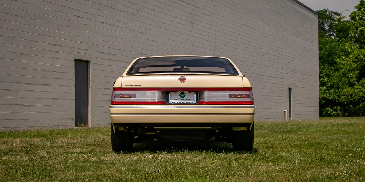 1993 Cadillac Allante - Image 15 of 31