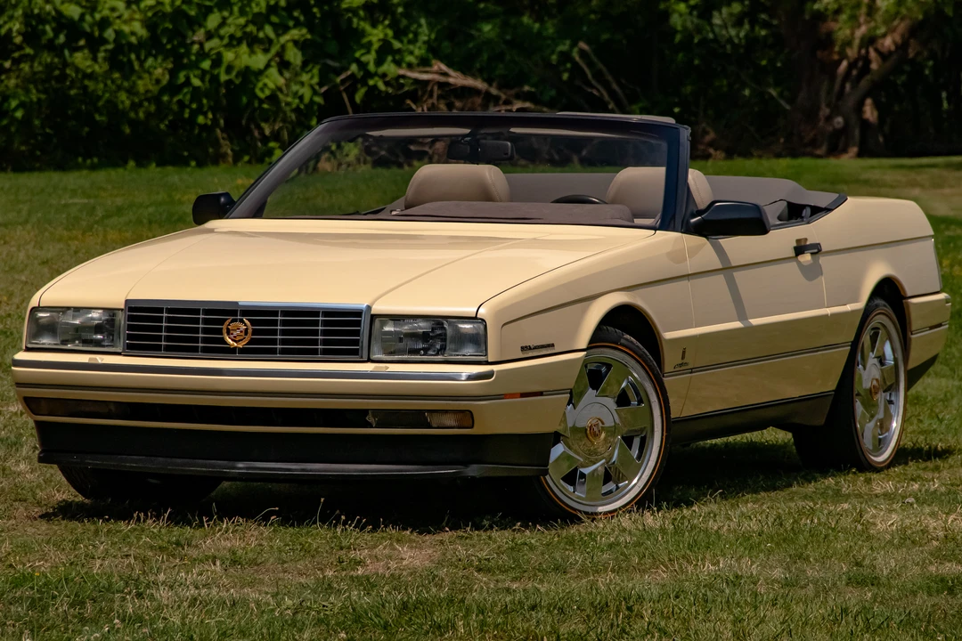 1993 Cadillac Allante - Image 7 of 31