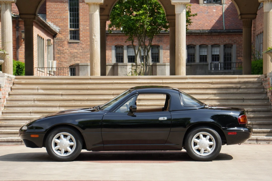1993 Mazda NA MX-5 Miata - Image 24 of 31
