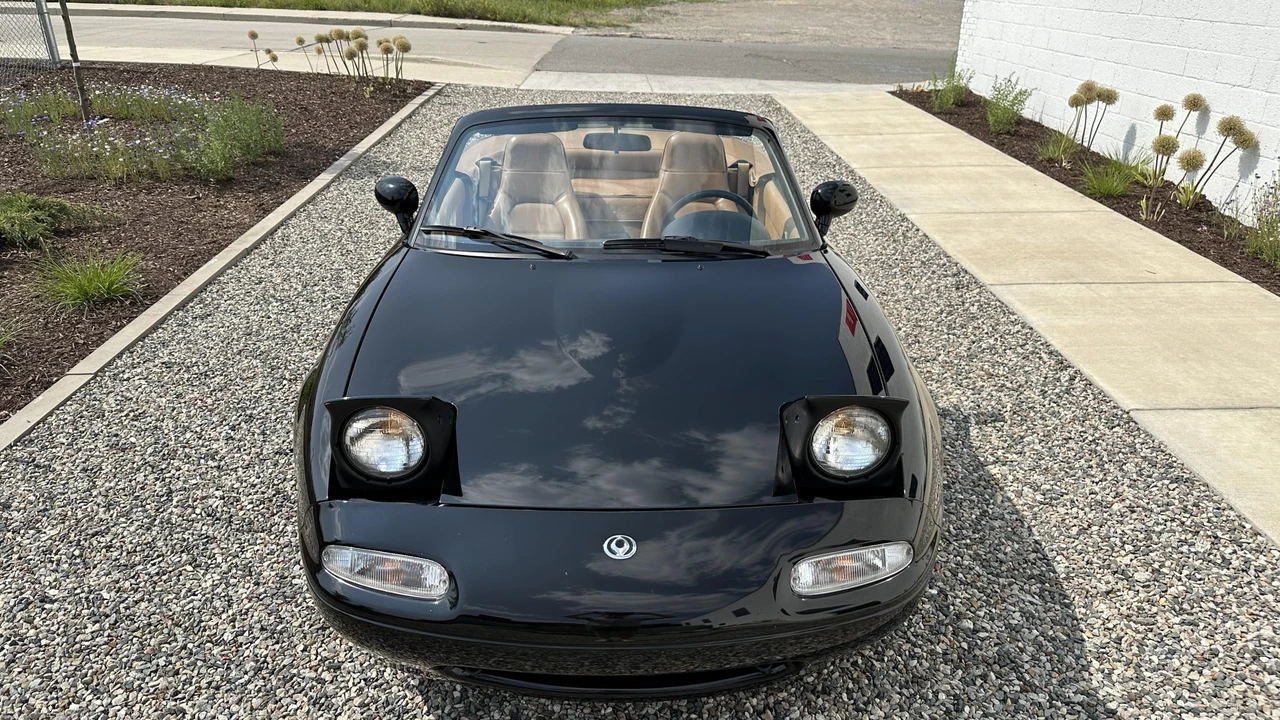 1993 Mazda NA MX-5 Miata - Image 30 of 31