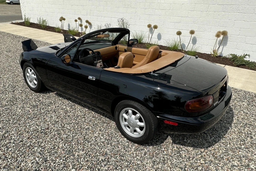 1993 Mazda NA MX-5 Miata - Image 9 of 31