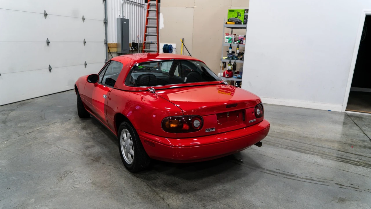 1993 Mazda NA MX-5 Miata - Image 6 of 31