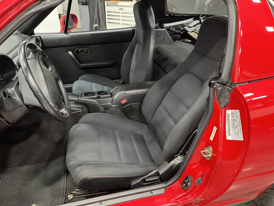 1993 Mazda NA MX-5 Miata - Image 22 of 31