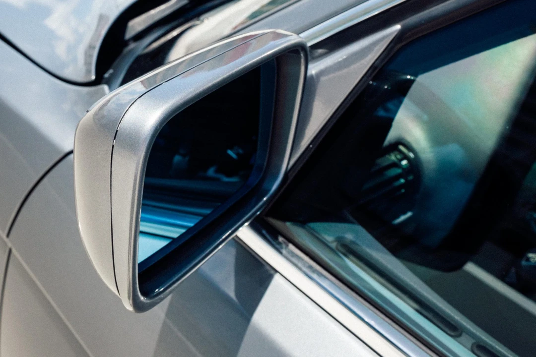 1994 BMW E32 7 Series - Image 26 of 31