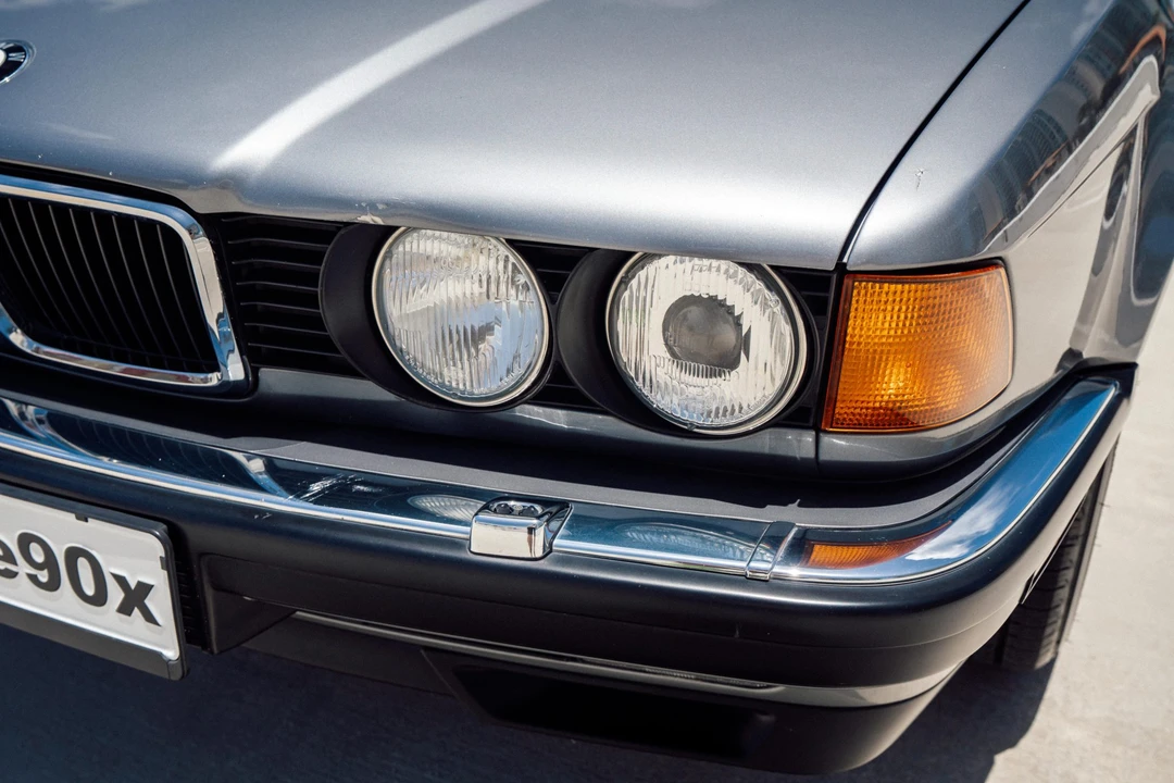 1994 BMW E32 7 Series - Image 18 of 31