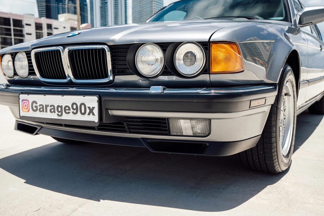 1994 BMW E32 7 Series - Image 16 of 31