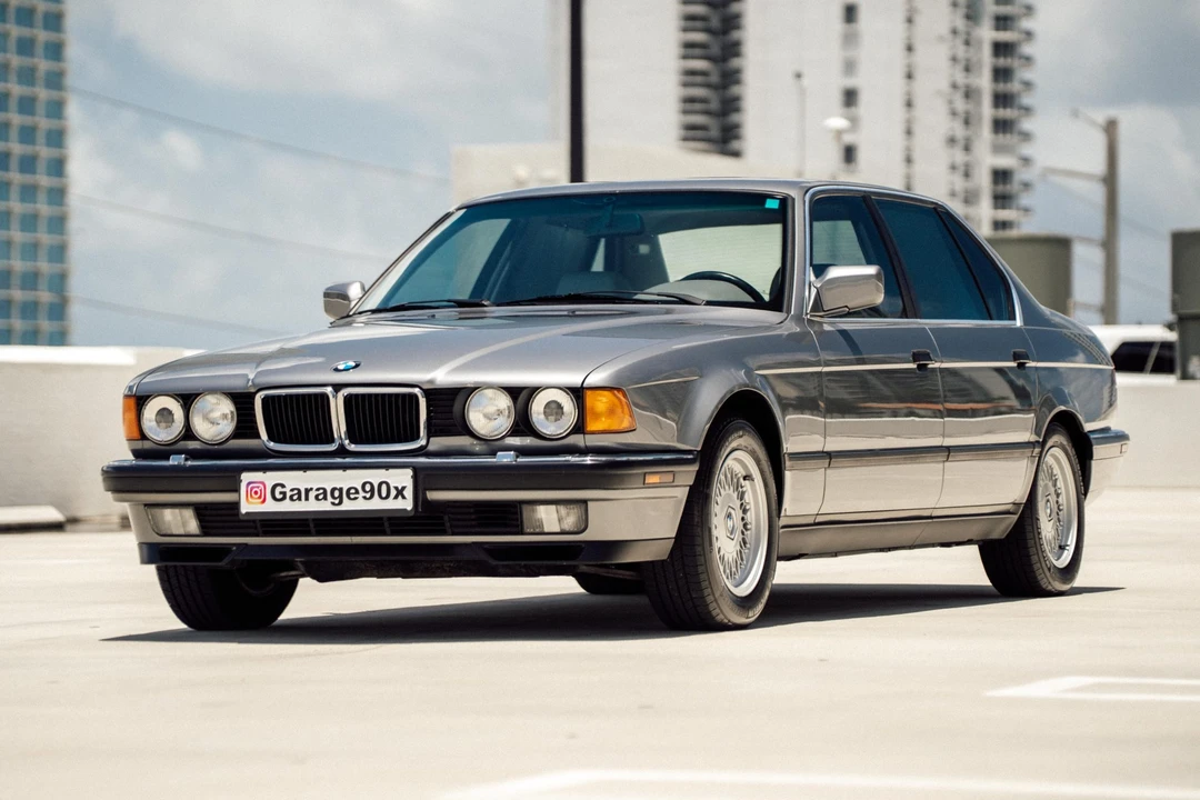 1994 BMW E32 7 Series - Image 2 of 31