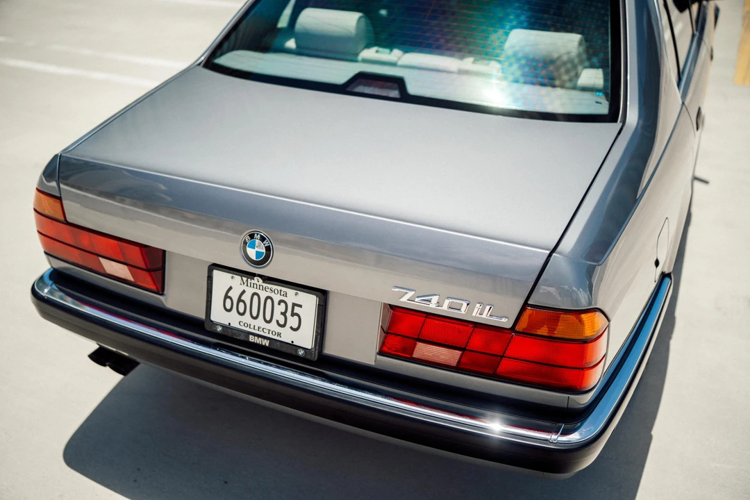 1994 BMW E32 7 Series - Image 21 of 31