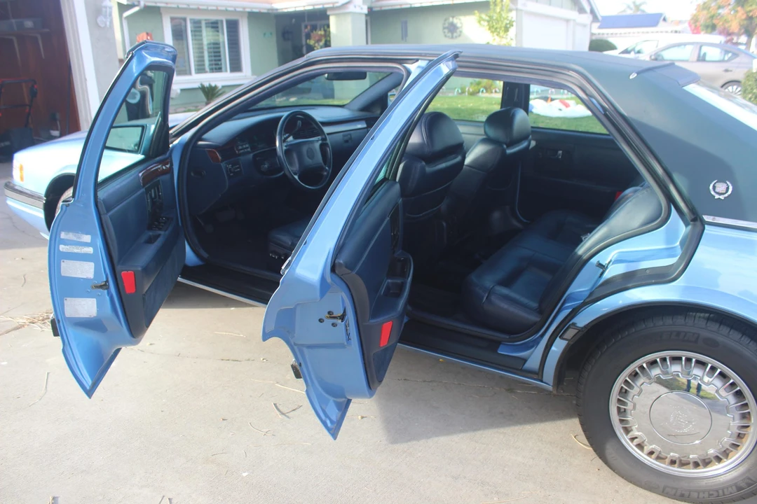 1994 Cadillac Seville - Image 18 of 31
