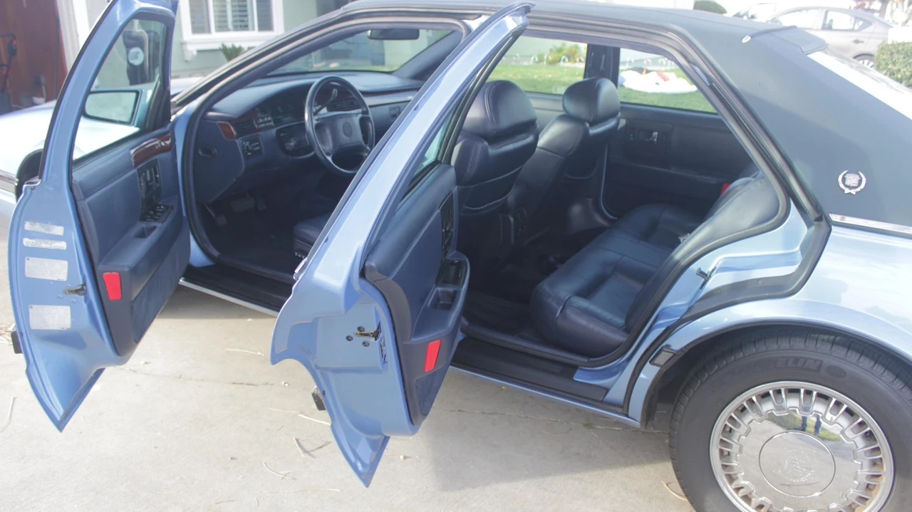 1994 Cadillac Seville - Image 19 of 31