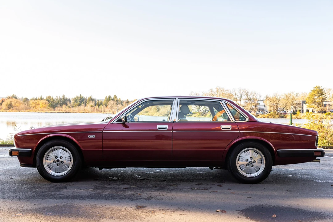 1994 Jaguar XJ40 XJ - Image 9 of 31