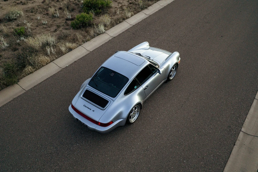 1994 Porsche 964 Carrera 4 - Image 6 of 31