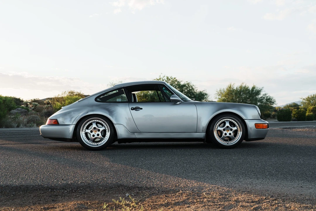1994 Porsche 964 Carrera 4 - Image 16 of 31