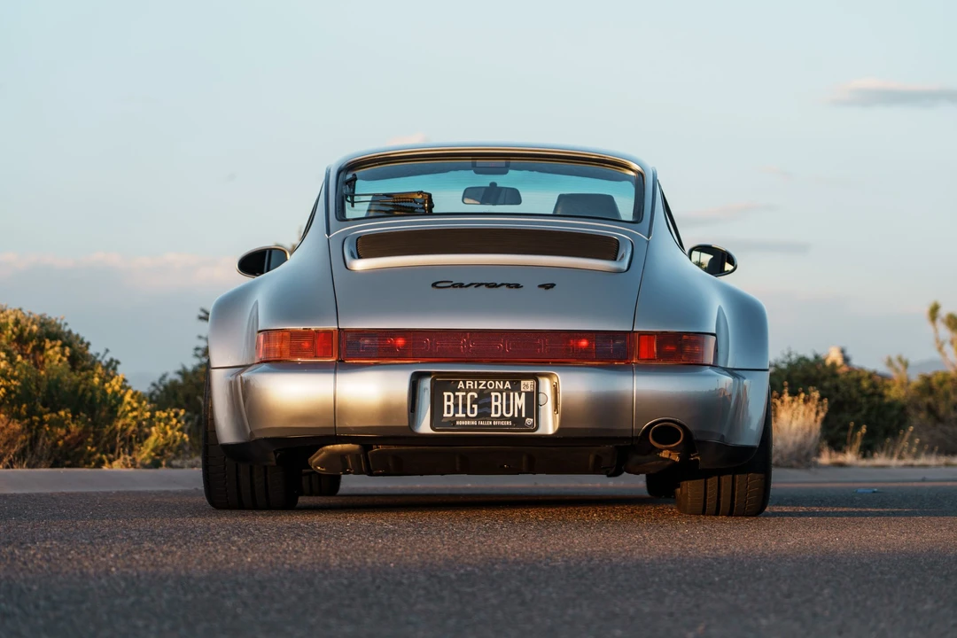 1994 Porsche 964 Carrera 4 - Image 13 of 31
