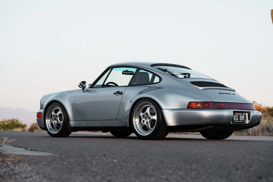 1994 Porsche 964 Carrera 4 - Image 12 of 31
