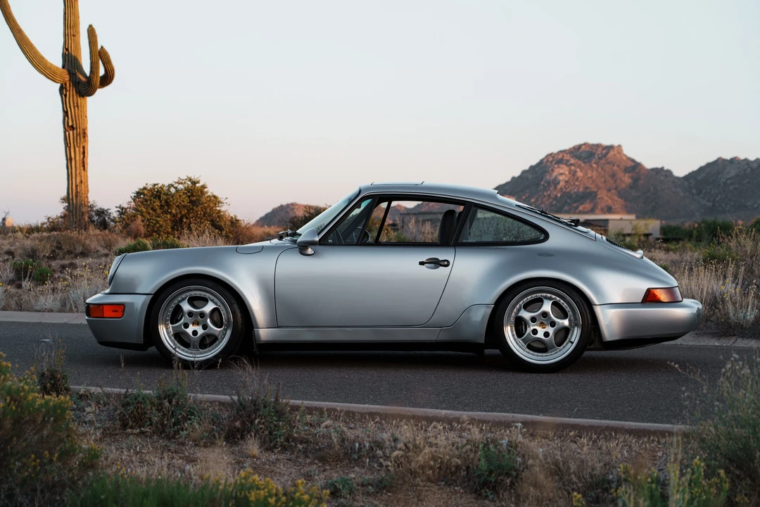 1994 Porsche 964 Carrera 4 - Image 10 of 31