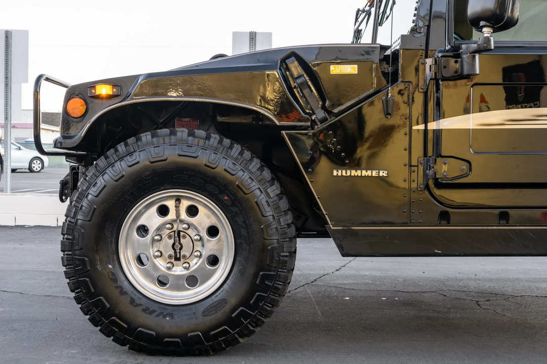 1995 Hummer Hummer H1 - Image 20 of 31