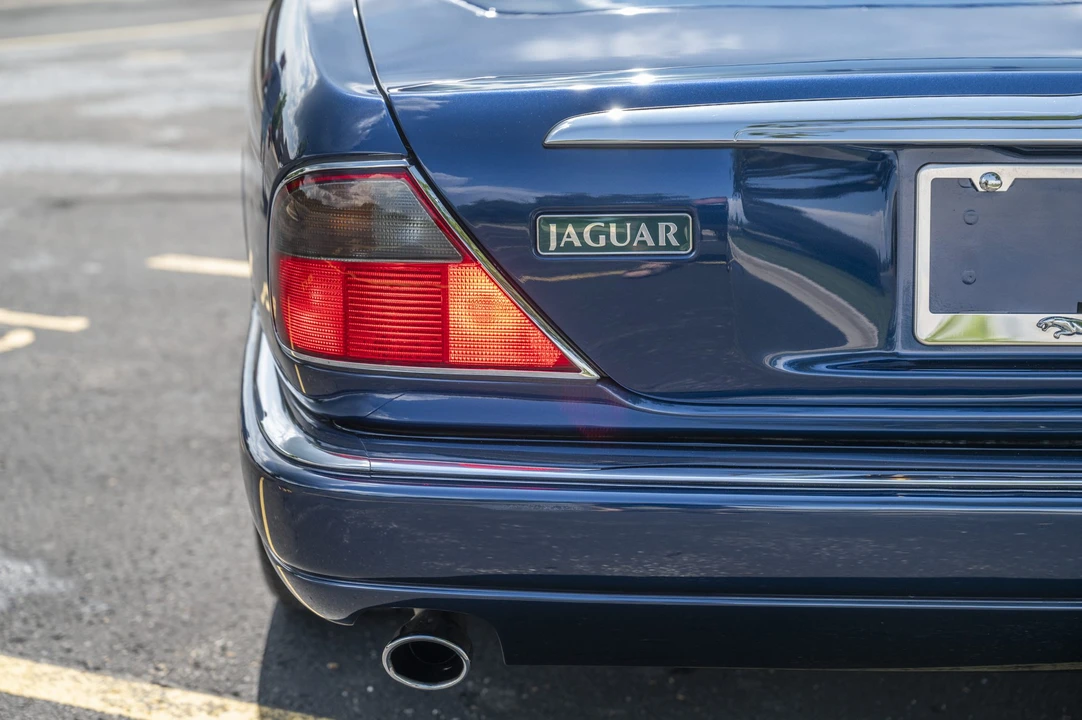 1995 Jaguar X300 XJ - Image 13 of 31
