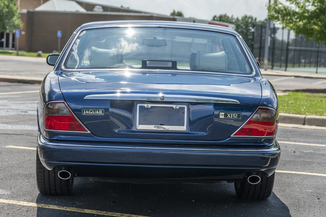 1995 Jaguar X300 XJ - Image 4 of 31