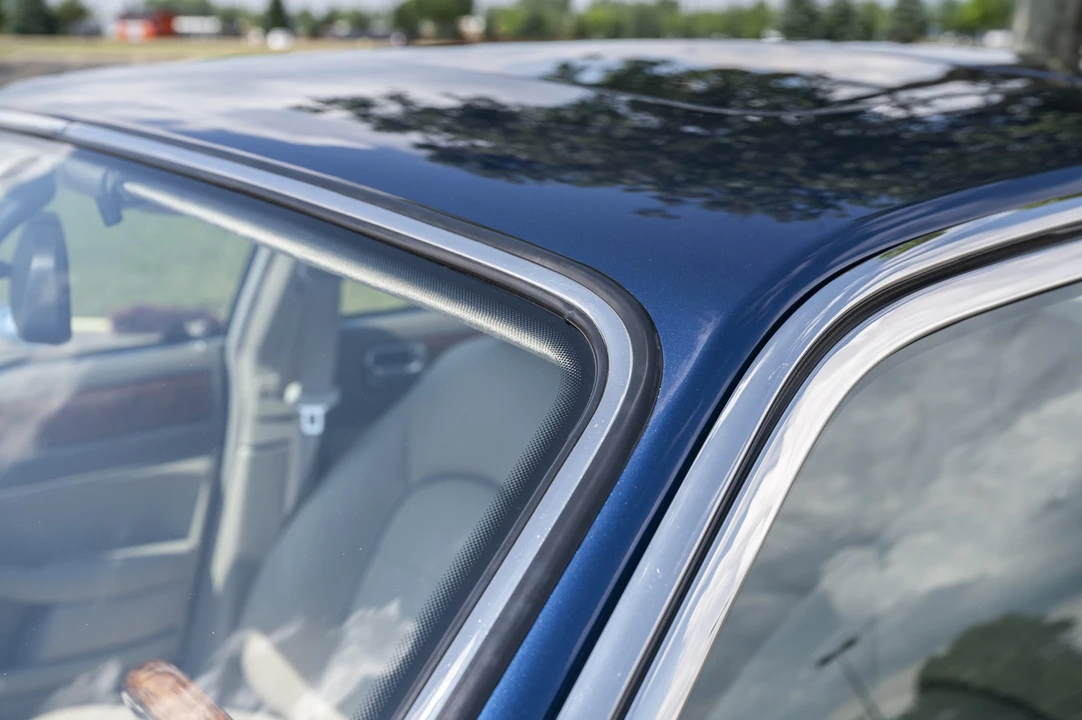 1995 Jaguar X300 XJ - Image 31 of 31