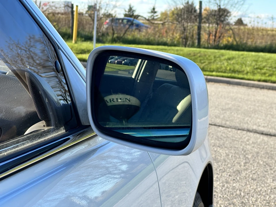 1995 Lexus LS 2nd Gen - Image 30 of 31