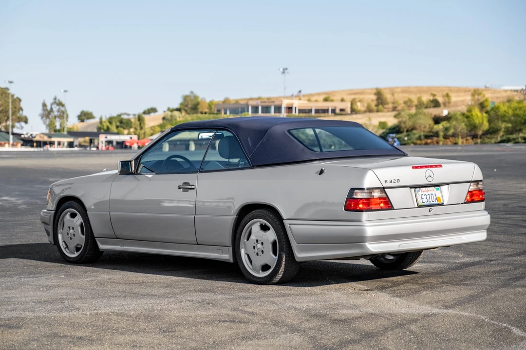1995 Mercedes-Benz W124 E-Class - Image 4 of 31