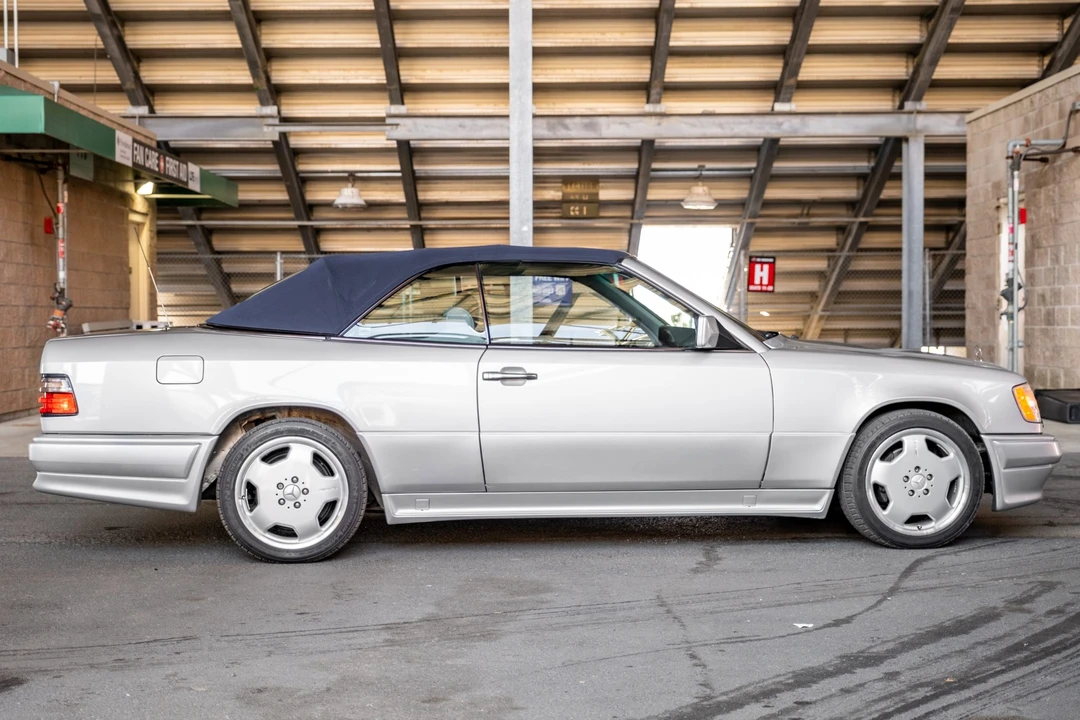 1995 Mercedes-Benz W124 E-Class - Image 14 of 31