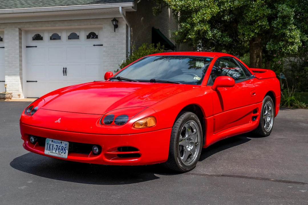 1995 Mitsubishi 3000GT Series 2 - Image 2 of 31