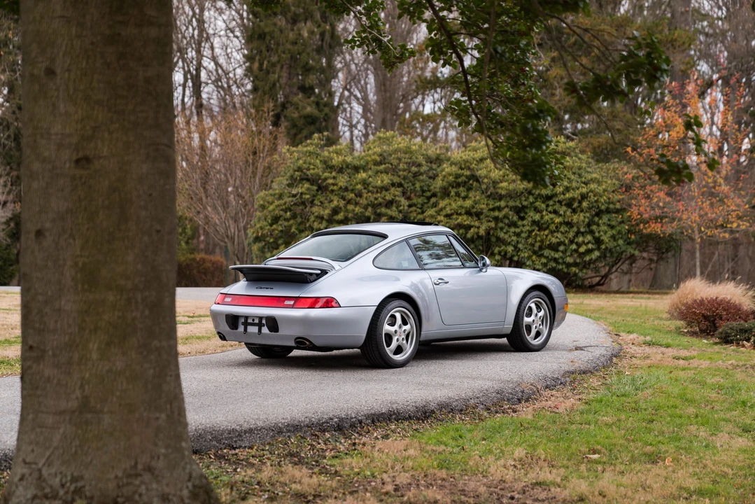 1995 Porsche 993 Carrera - Image 9 of 31