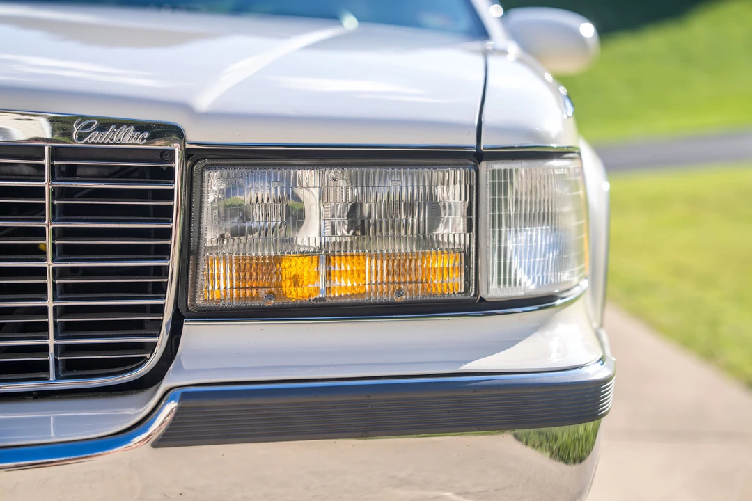 1996 Cadillac Fleetwood - Image 31 of 31