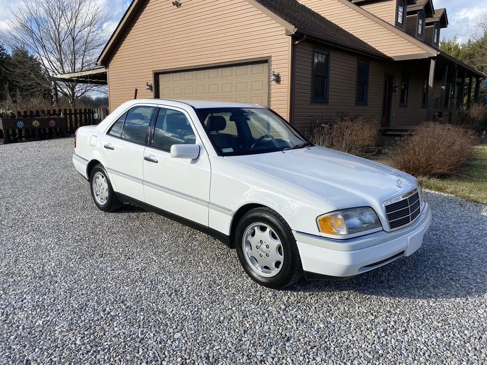 1996 Mercedes-Benz W202 C-Class - Image 5 of 31