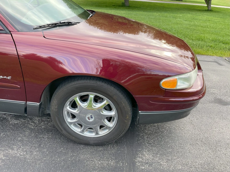 1997 Buick Regal - Image 10 of 31