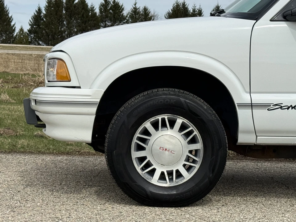 1997 GMC S-15/Sonoma - Image 23 of 31