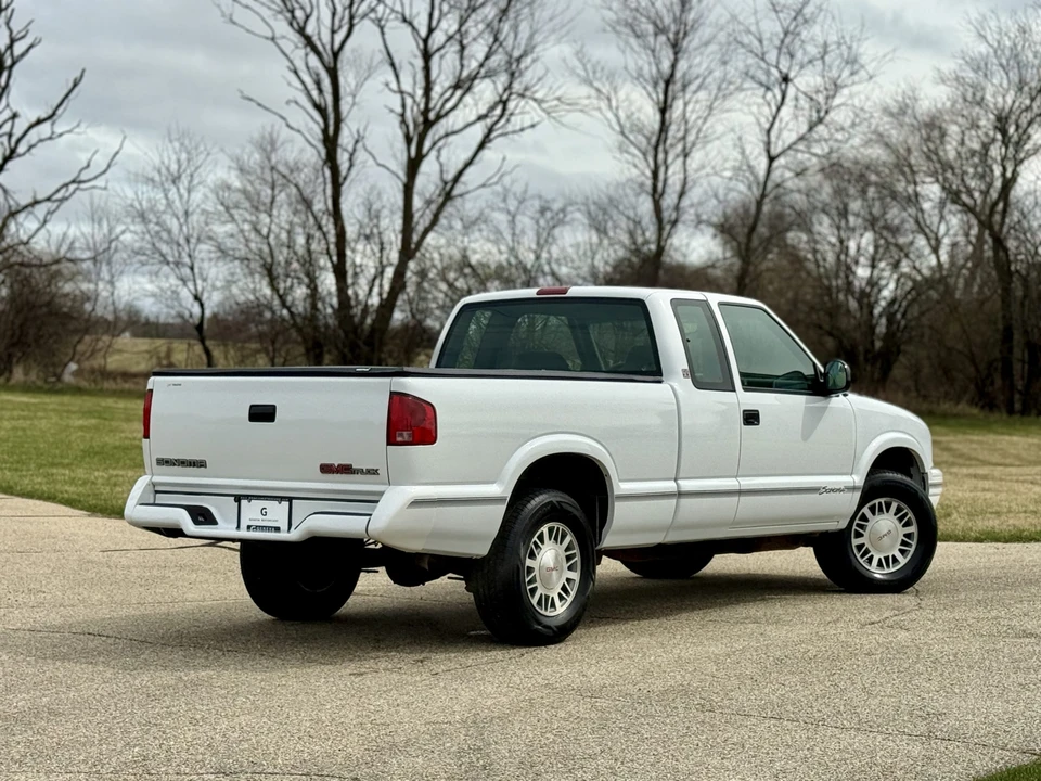1997 GMC S-15/Sonoma - Image 9 of 31