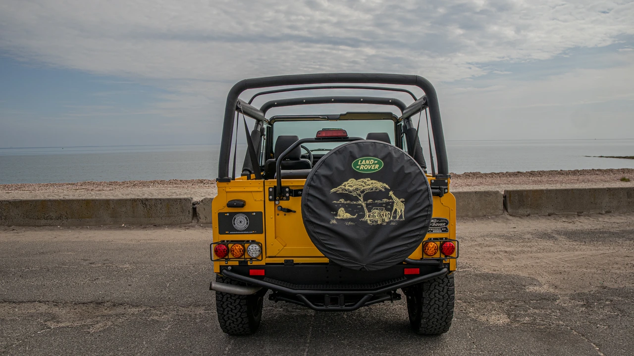 1997 Land Rover Defender 90 - Image 21 of 31