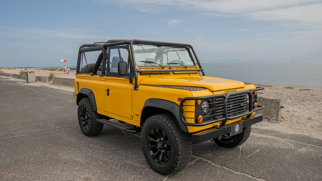 1997 Land Rover Defender 90 - Image 12 of 31