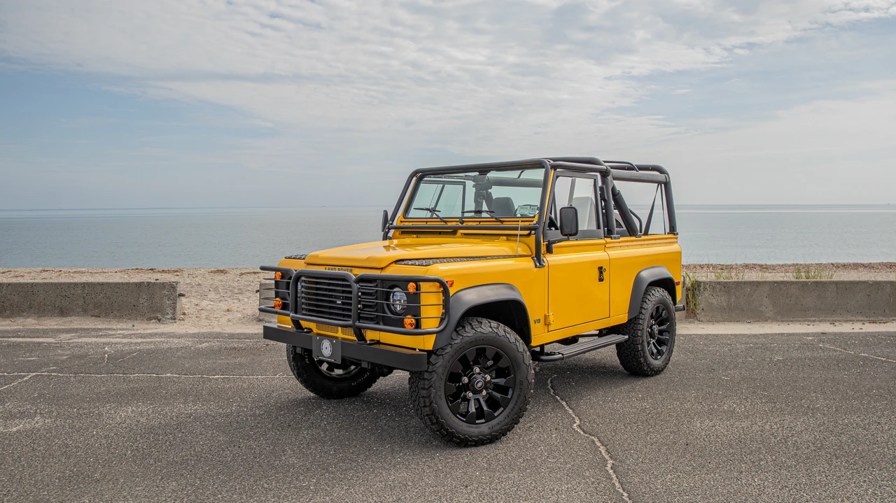 1997 Land Rover Defender 90 - Image 4 of 31