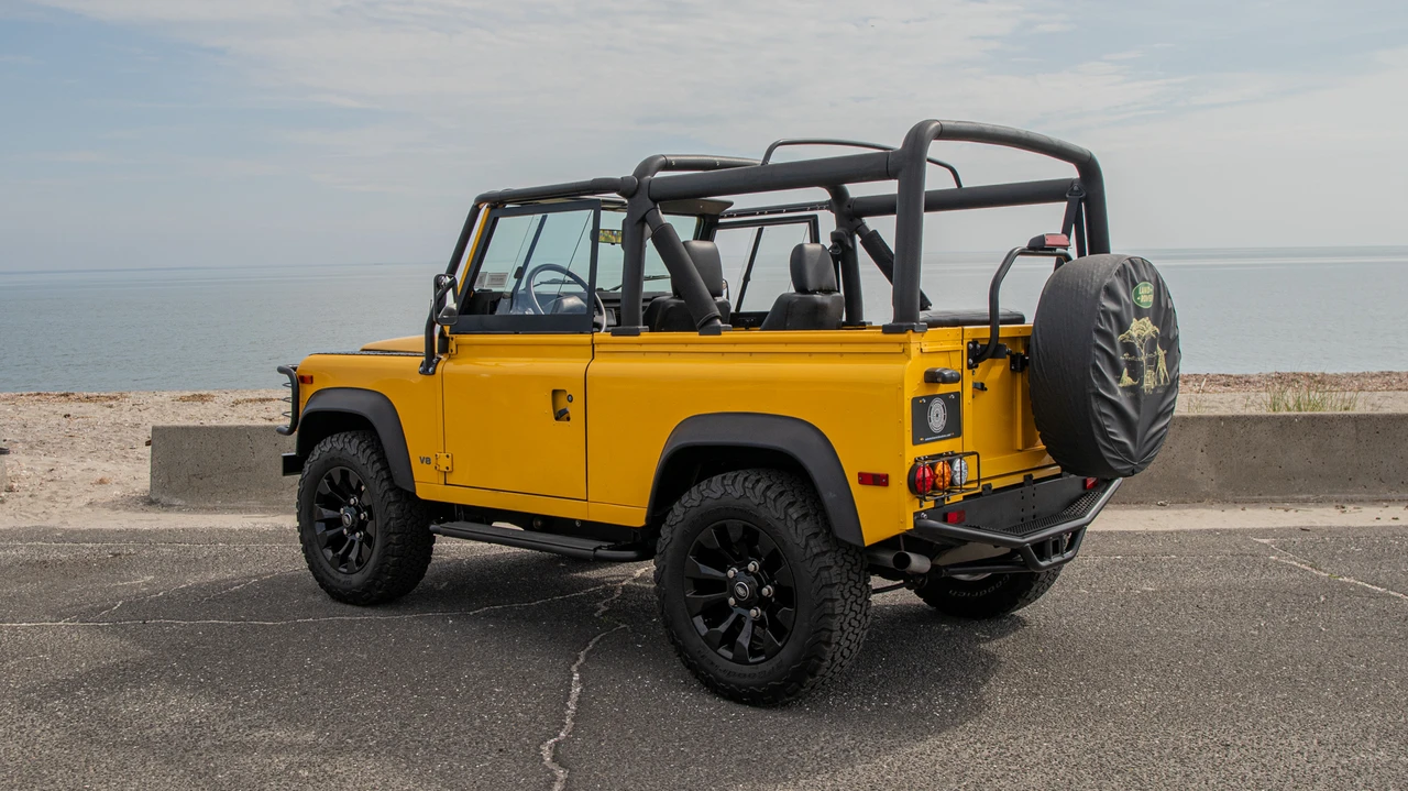 1997 Land Rover Defender 90 - Image 25 of 31