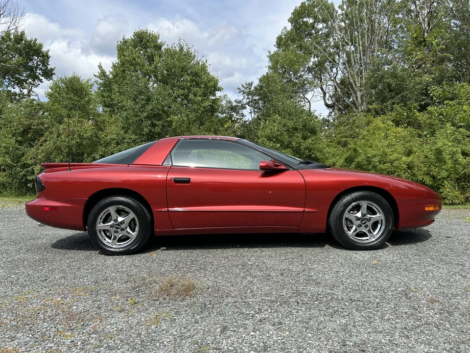 1997 Pontiac Firebird 4th Gen - Image 13 of 31