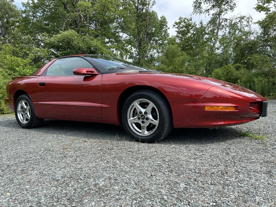 1997 Pontiac Firebird 4th Gen - Image 12 of 31