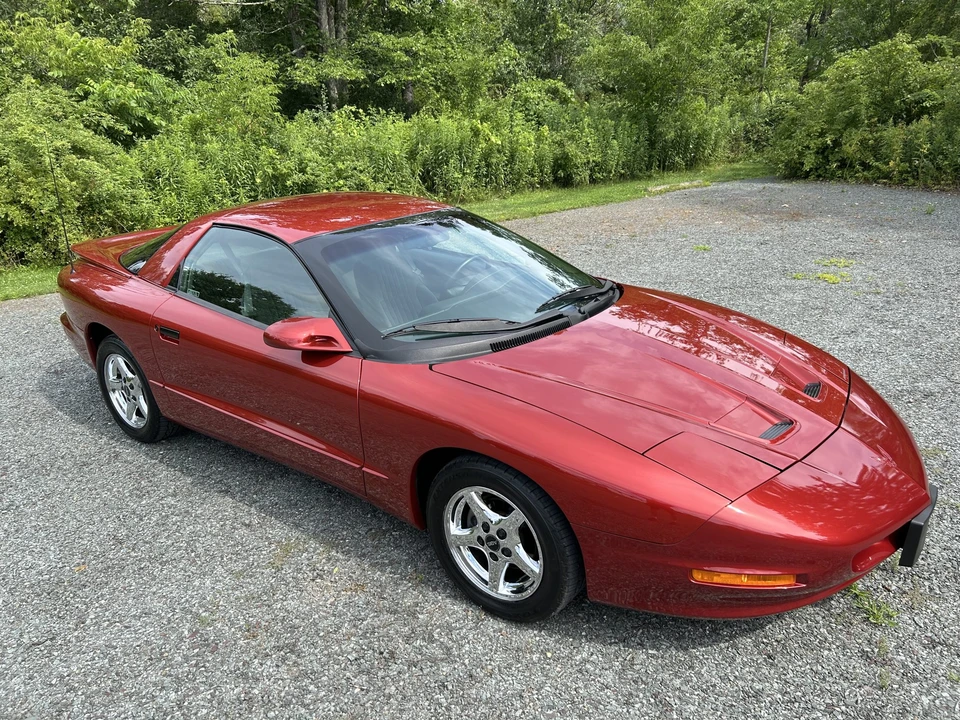 1997 Pontiac Firebird 4th Gen - Image 7 of 31