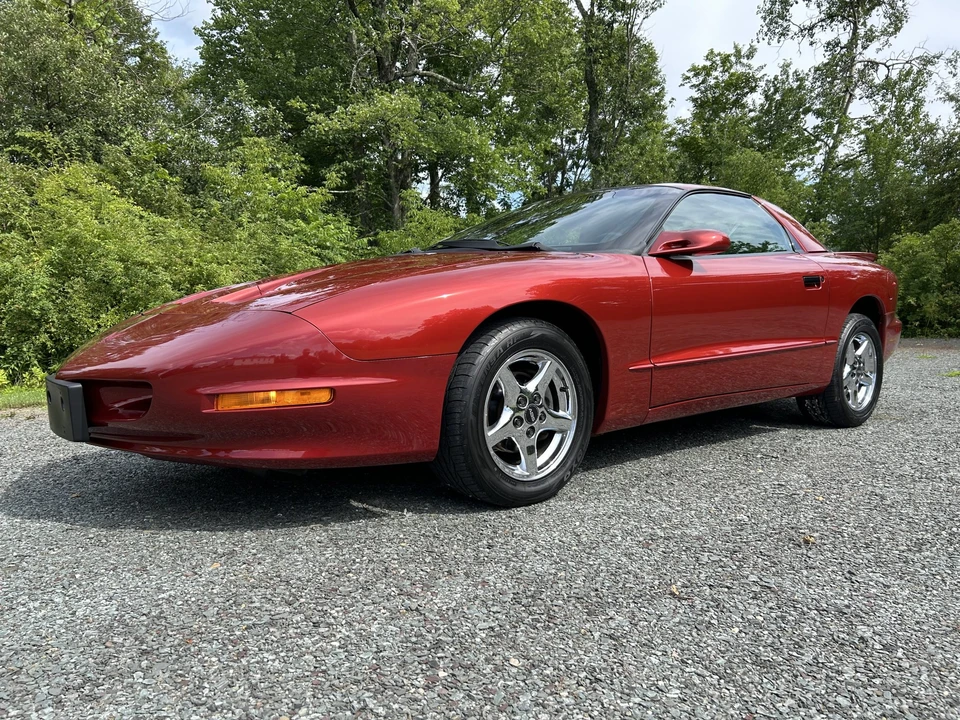 1997 Pontiac Firebird 4th Gen - Image 2 of 31