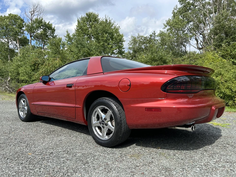 1997 Pontiac Firebird 4th Gen - Image 24 of 31