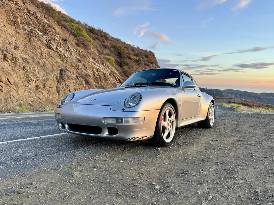 1997 Porsche 993 Carrera 4S - Image 6 of 31