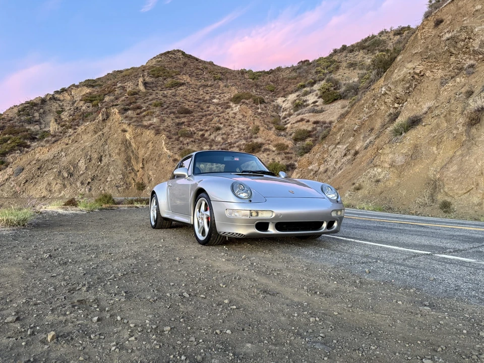 1997 Porsche 993 Carrera 4S - Image 19 of 31