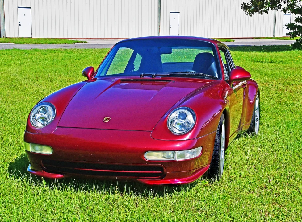 1997 Porsche 993 Carrera - Image 9 of 31