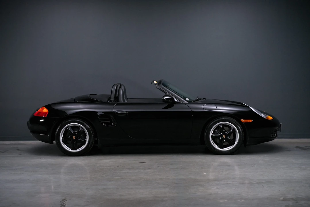 1997 Porsche 986 Boxster - Image 28 of 31