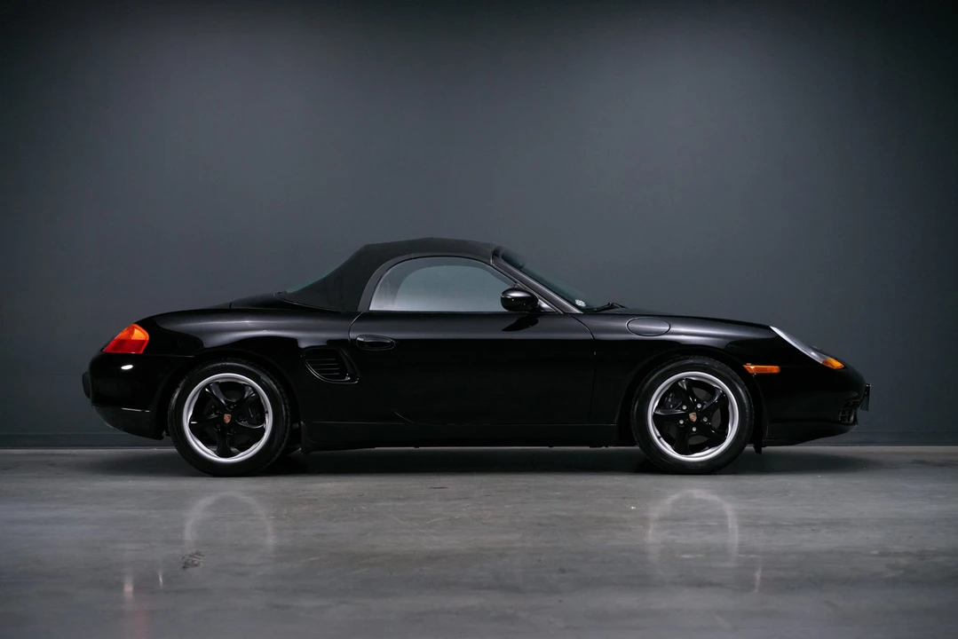 1997 Porsche 986 Boxster - Image 12 of 31